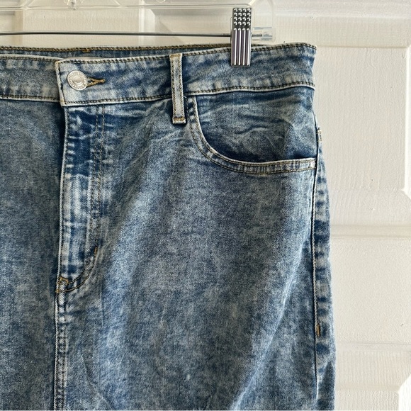 Vintage Y2K Guess Distressed Denim Skirt Women's Size XL Acid Wash Asymmetrical - Picture 2 of 9